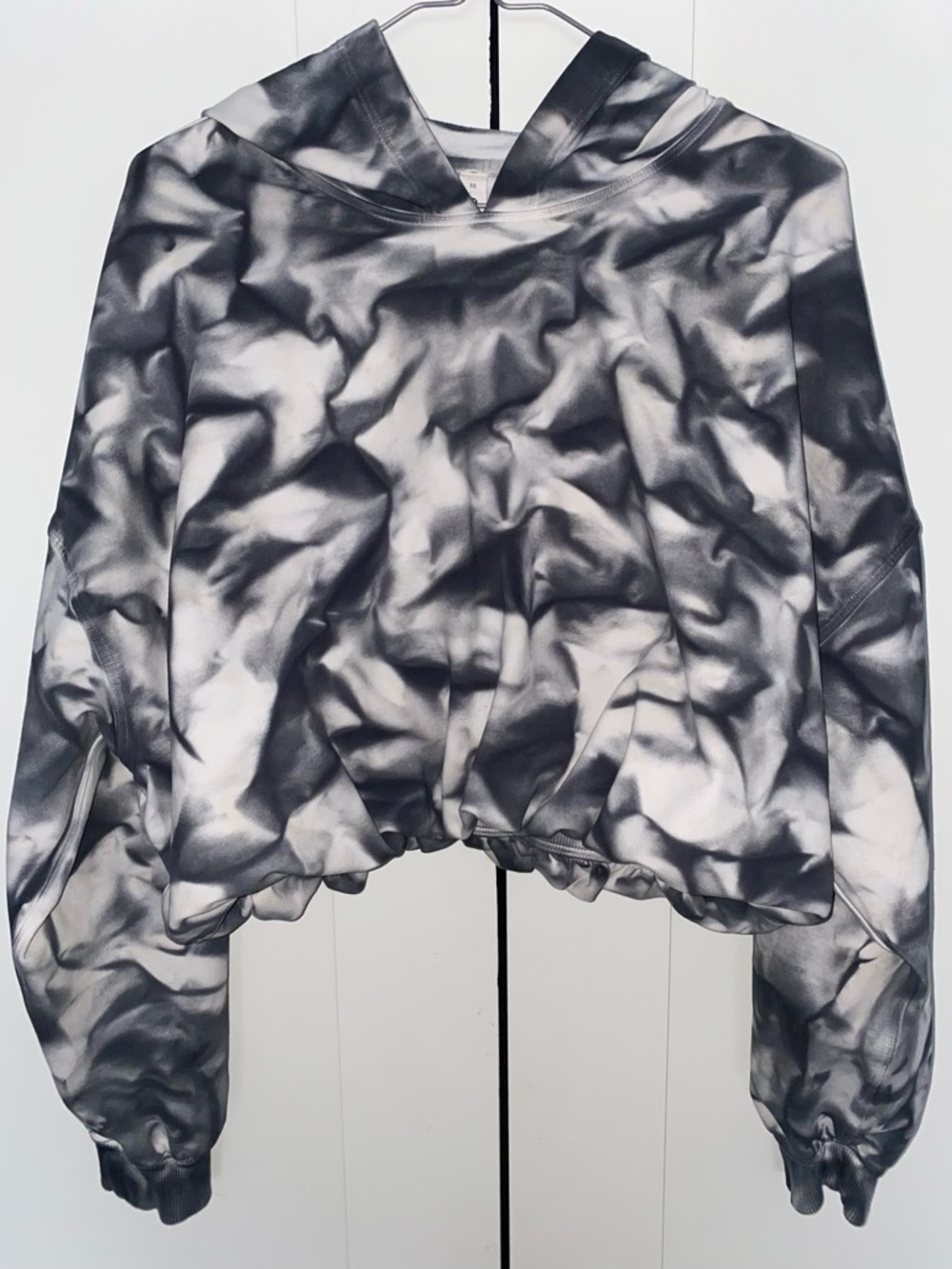 Rare Lululemon LA All Yours Bubble Hem Hoodie Size 10 Deep Coal Wash Wave - Picture 2 of 6